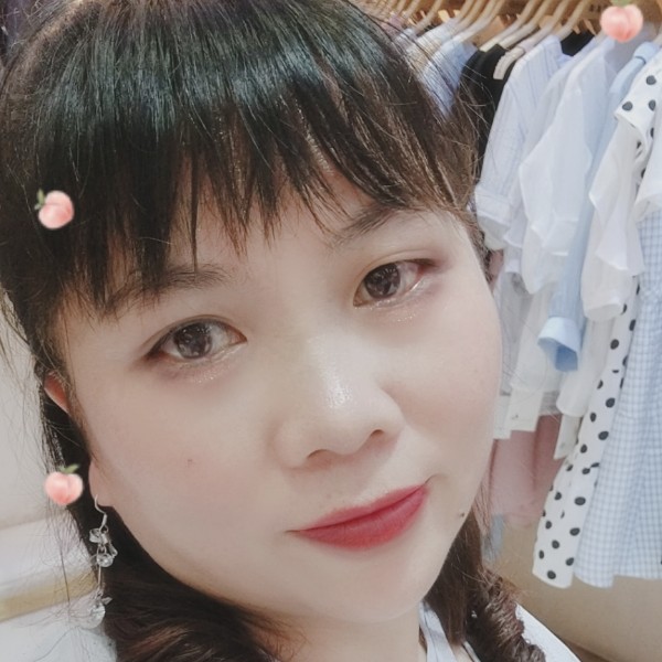辛勤倾心橘子的照片