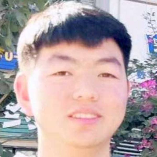 热心演变自行车的照片