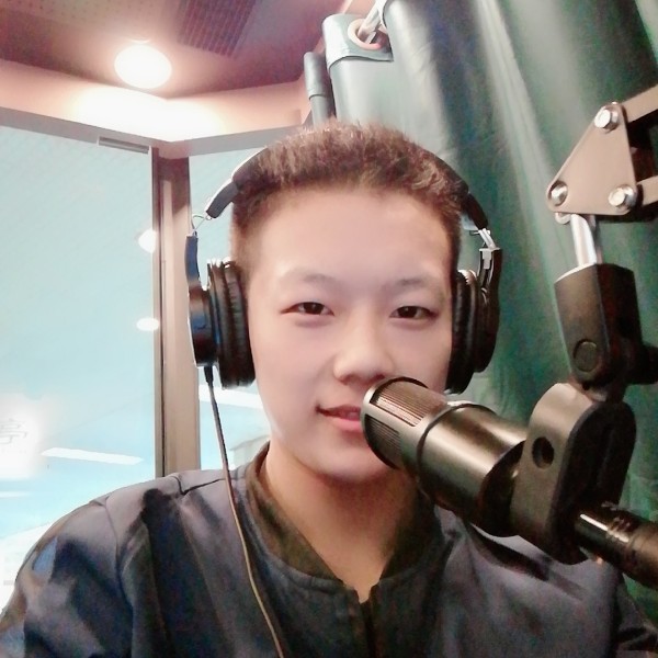 电灯胆多么沉默的照片