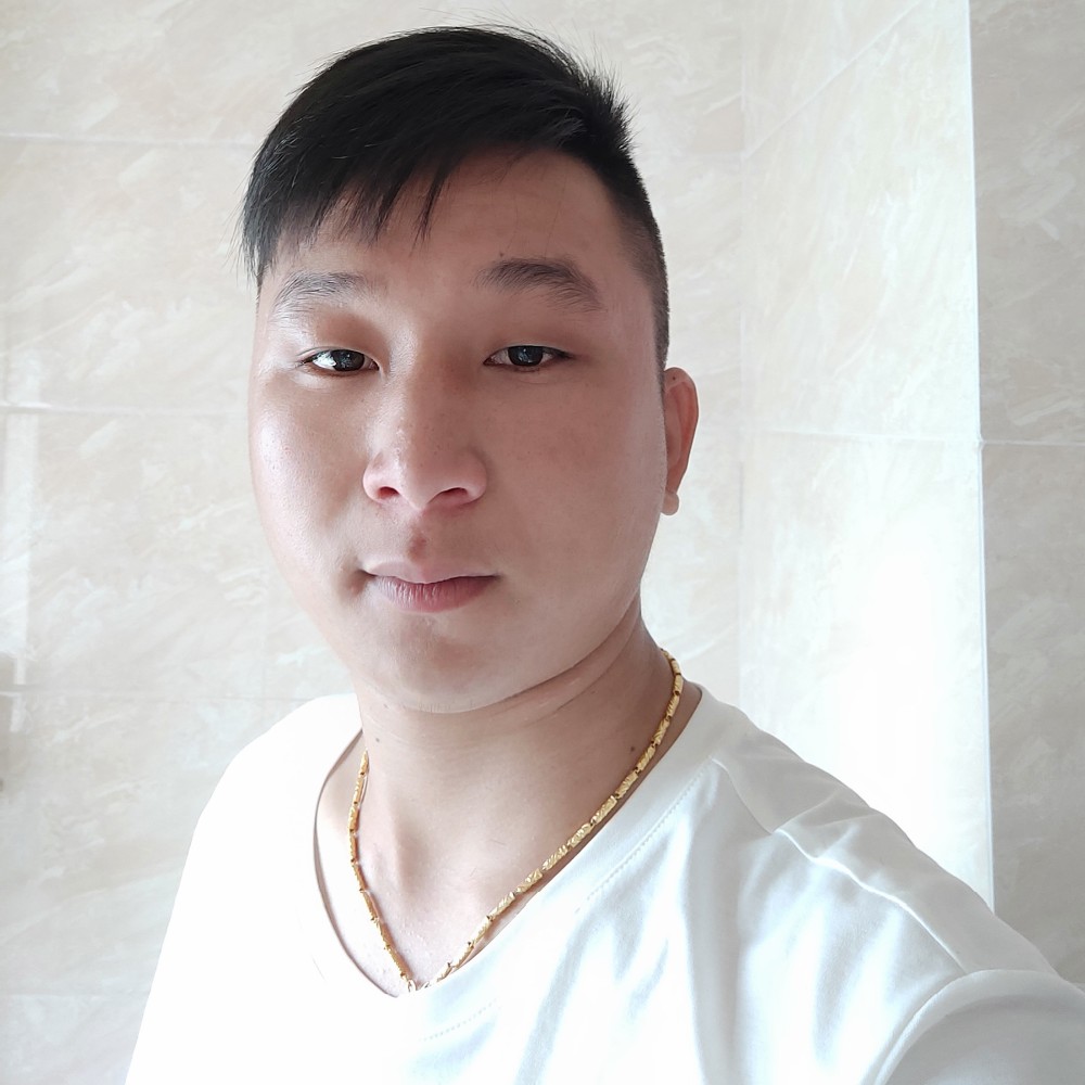 黄辉洪的照片