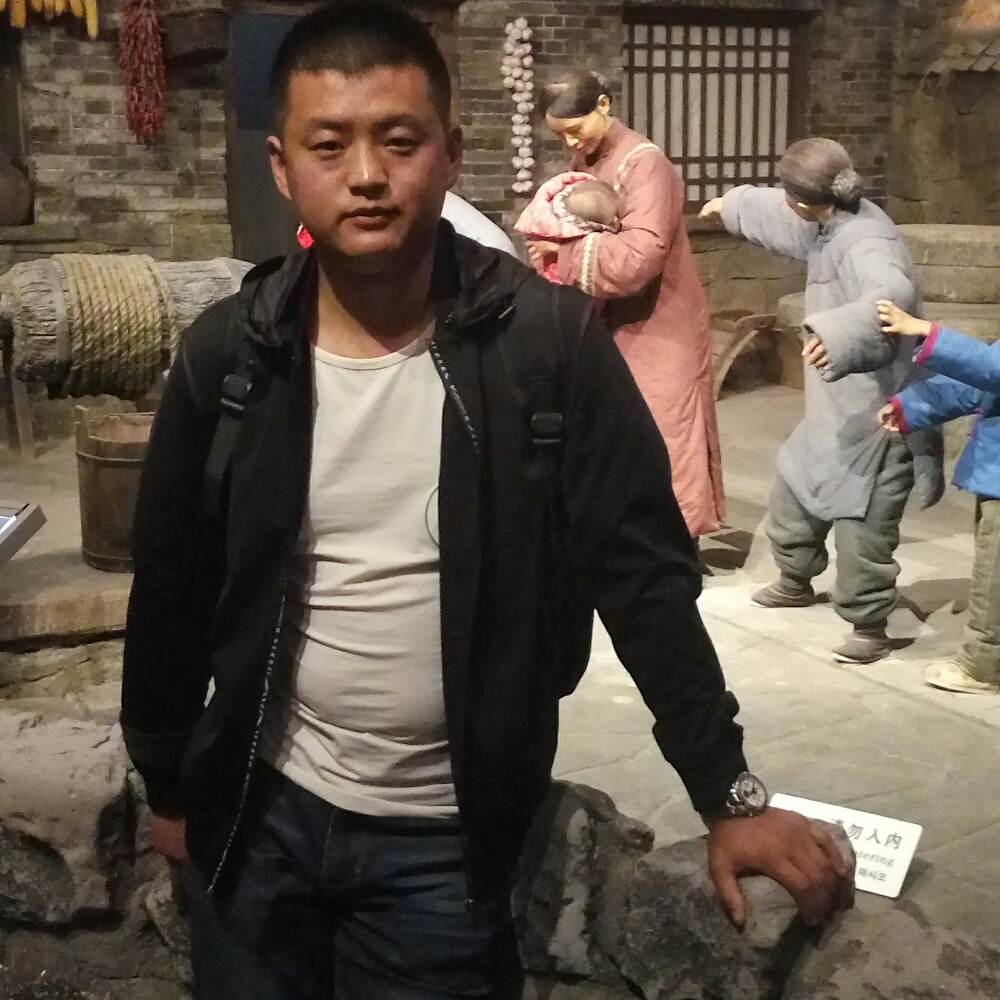 怕孤独冷月的照片