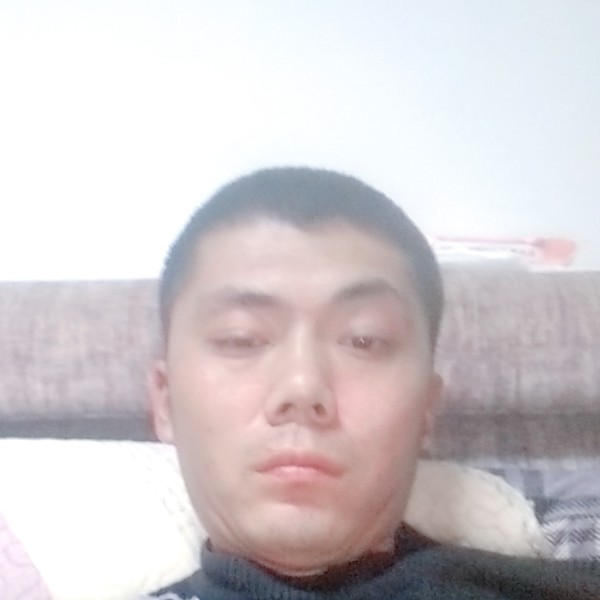 寂寞让我心碎的照片