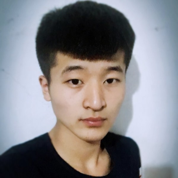 难过月亮的照片