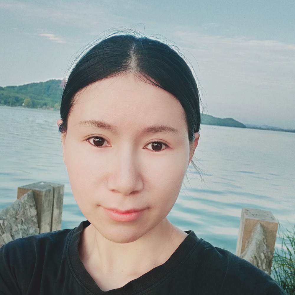 彼年漫步路灯的照片