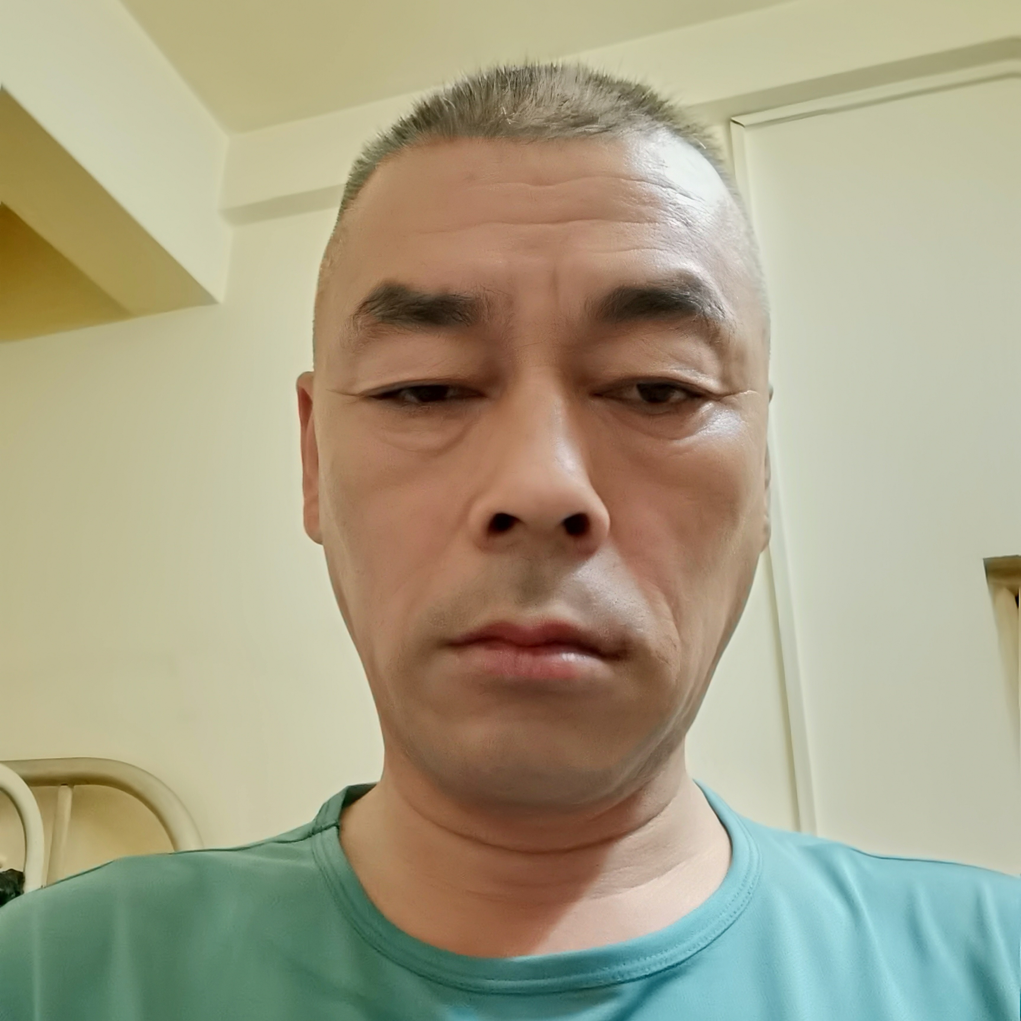 傲娇闻星雨的照片