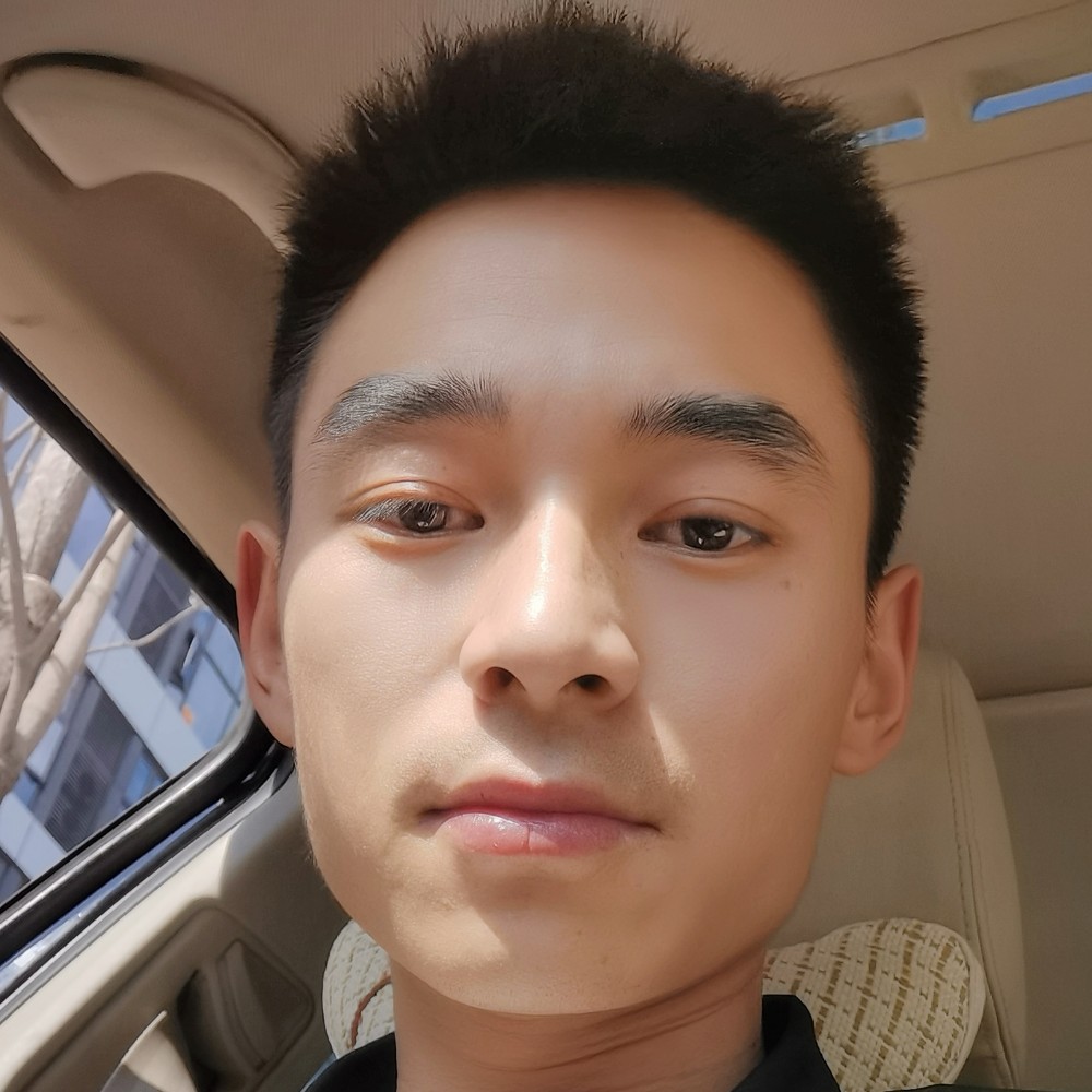 浮波凝眸翩飞的照片