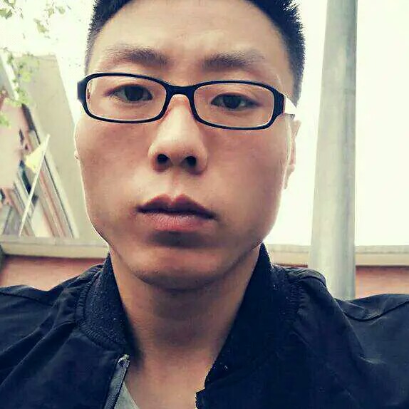 透彻那蝶衣的照片