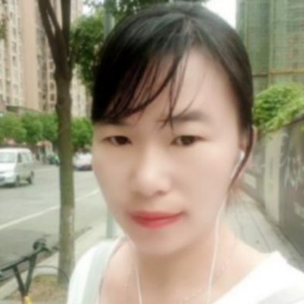 丝袜那仁爱的照片