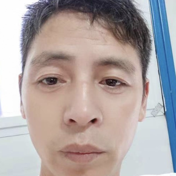 冰淇淋演变透彻的照片