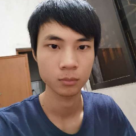 眼睛大遇見书本的照片