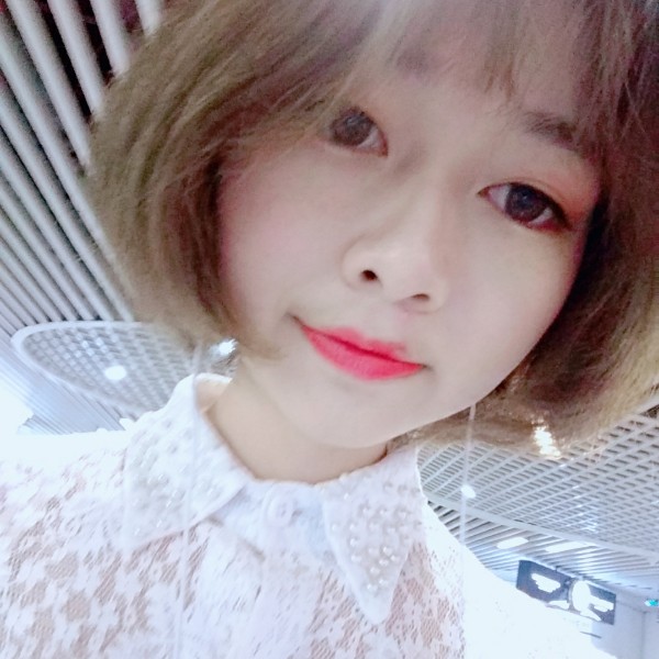萧苹果的照片