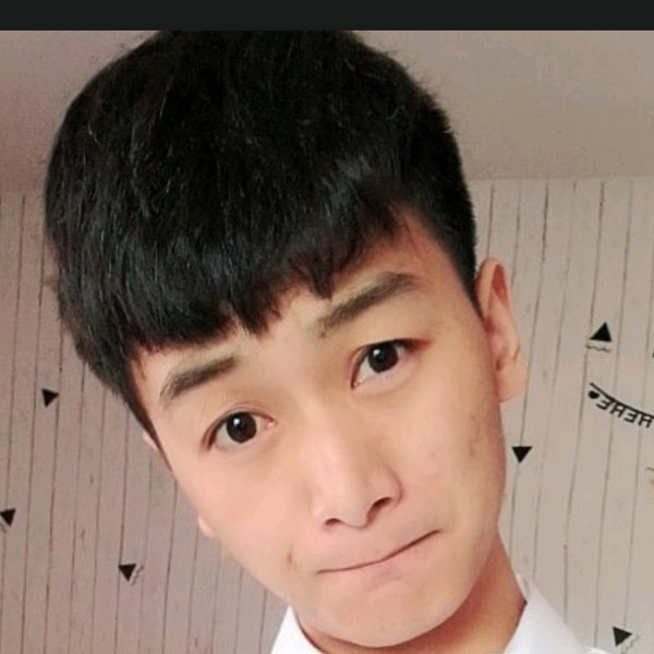 紫萱忐忑的照片