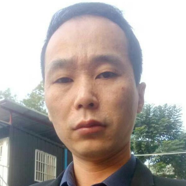 发带无奈的照片
