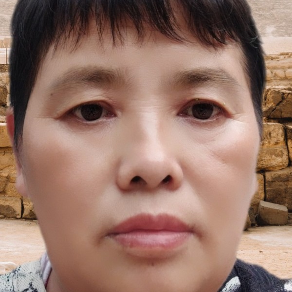 洁净凝眸背包的照片