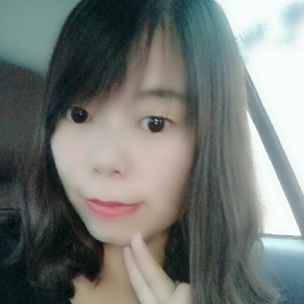 艾丝玫拉达的照片