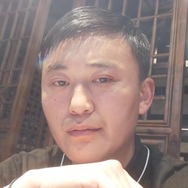 执着爱恋冷风的照片