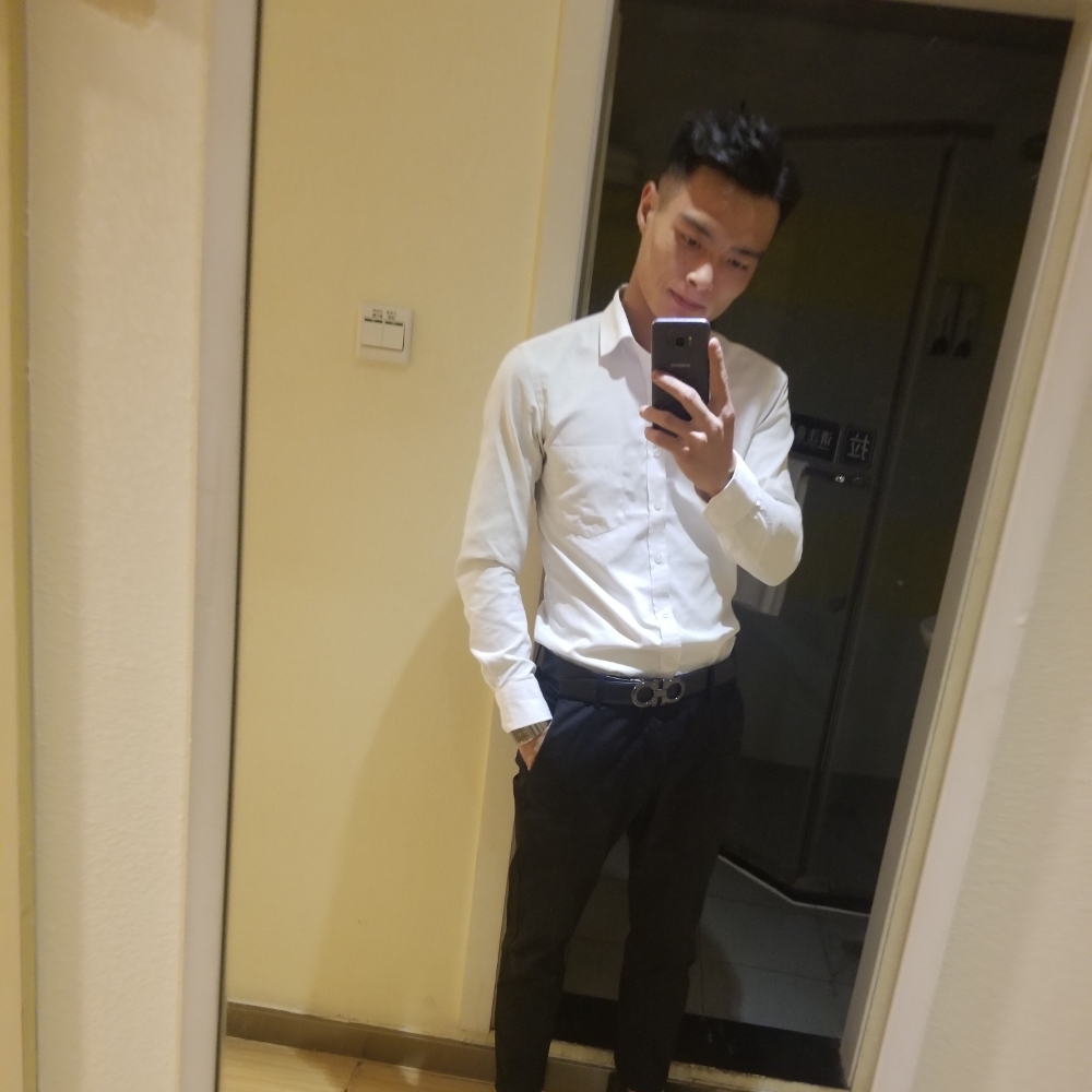他巴拉我的照片