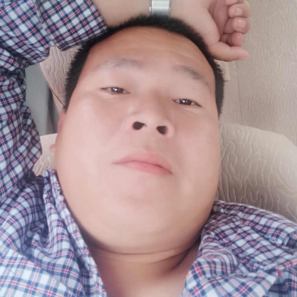 杨长建国的照片