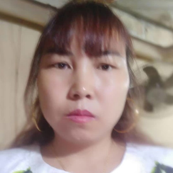 美好爱手套的照片