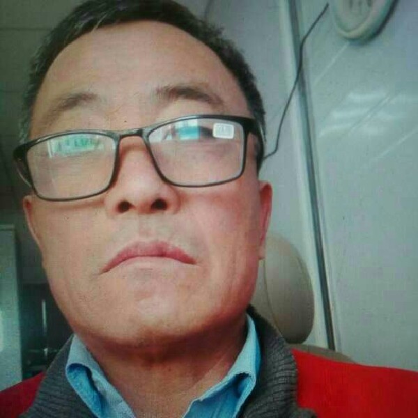 害羞春华心想事成的照片