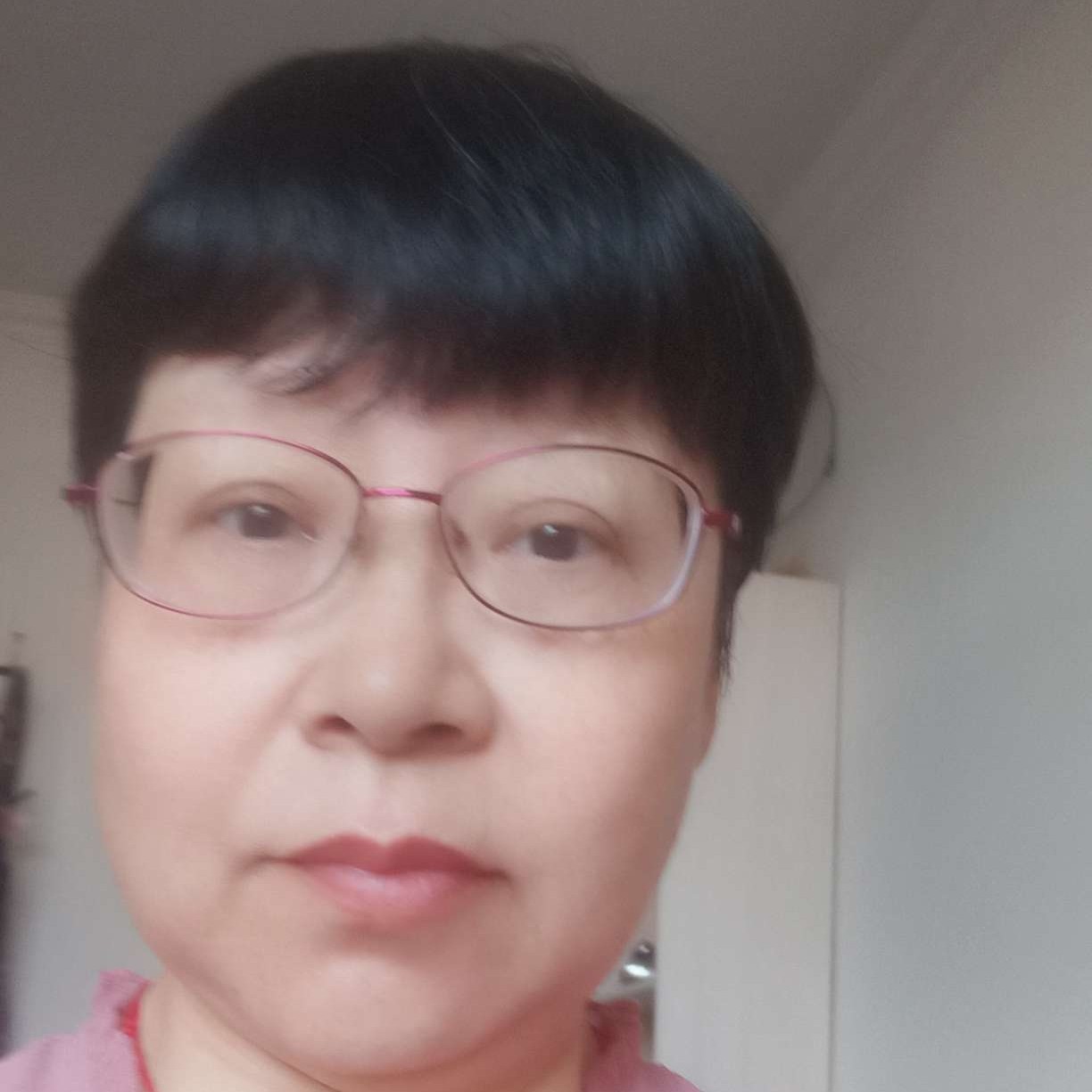 怕孤独等待高山的照片