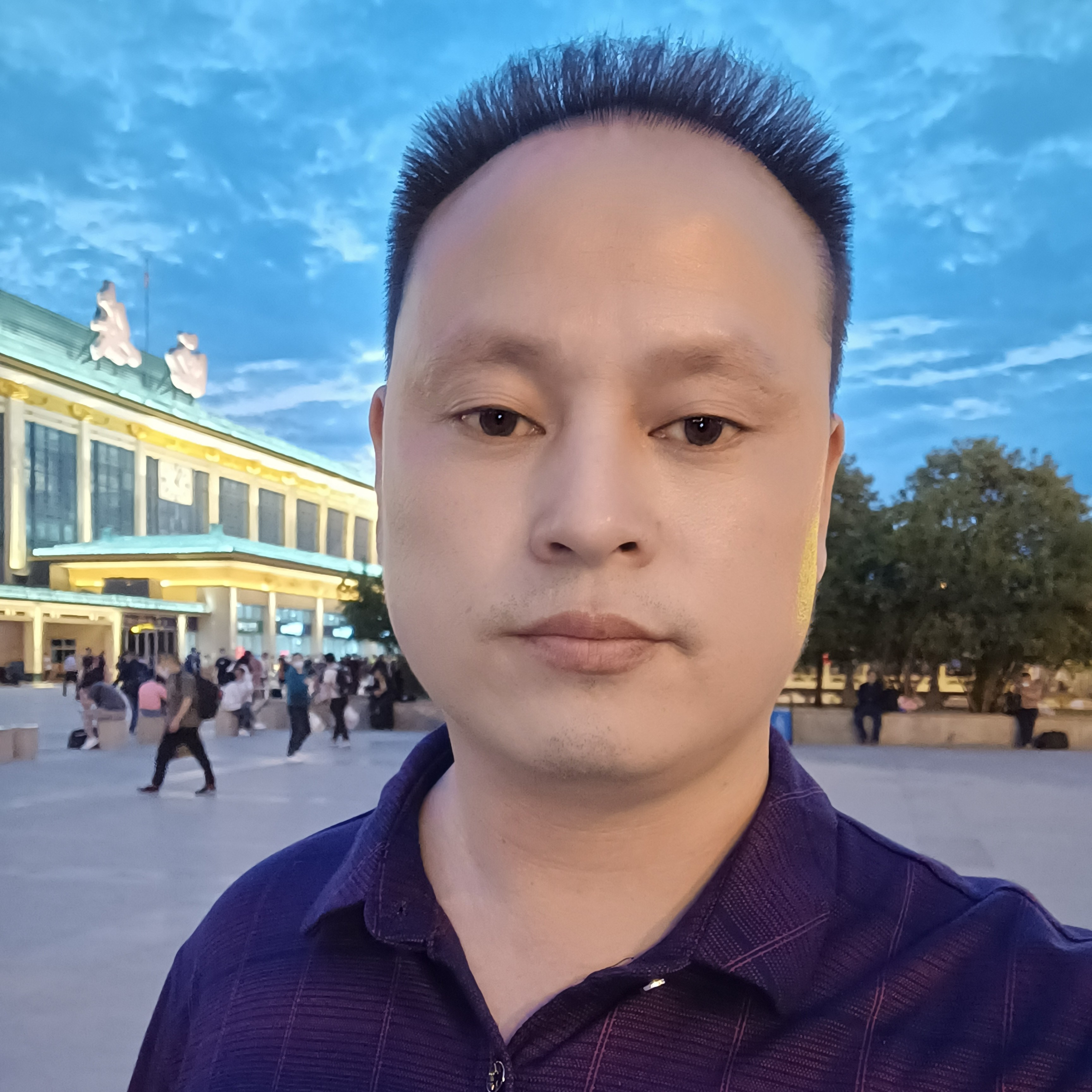 沉静打野狼的照片