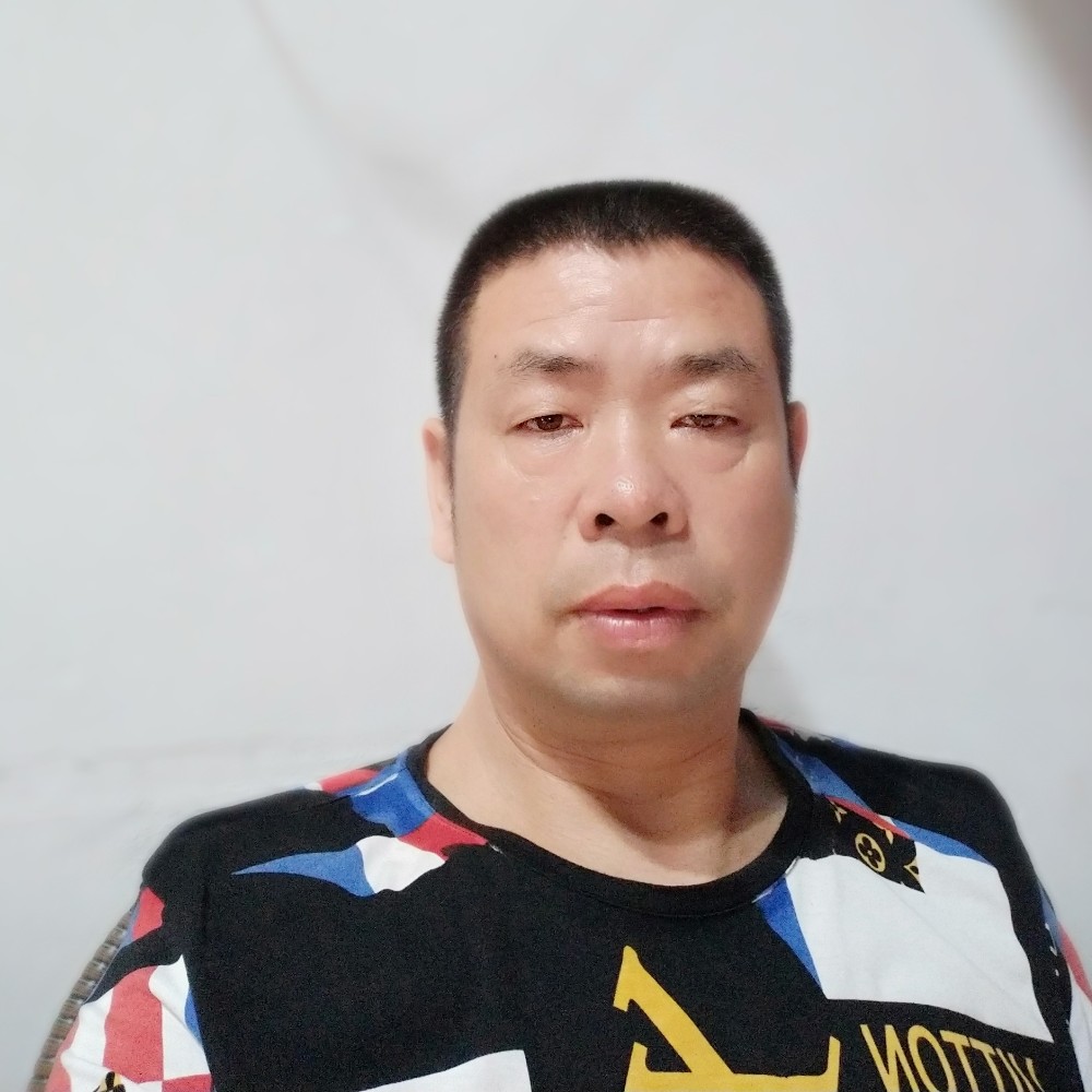 紧张翅膀的照片
