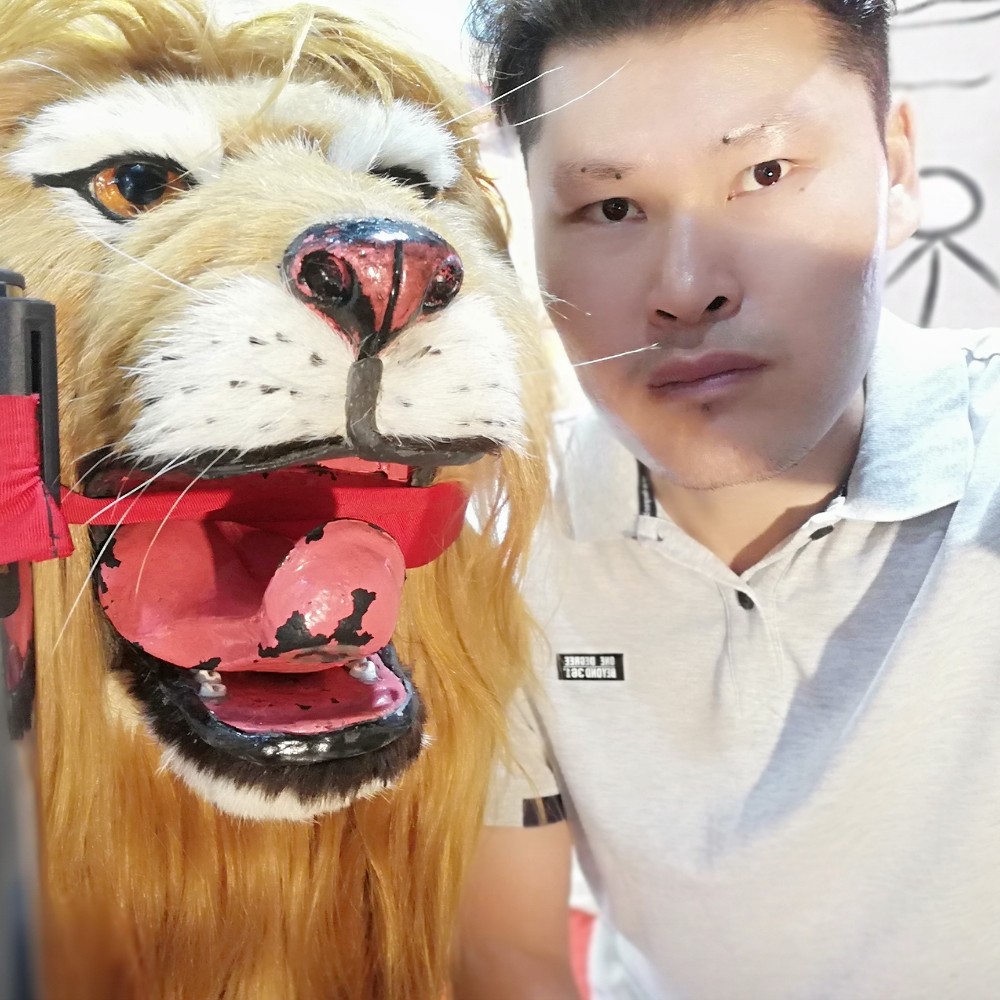 调皮早晨的照片