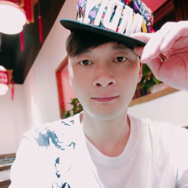 源源哥哥的照片