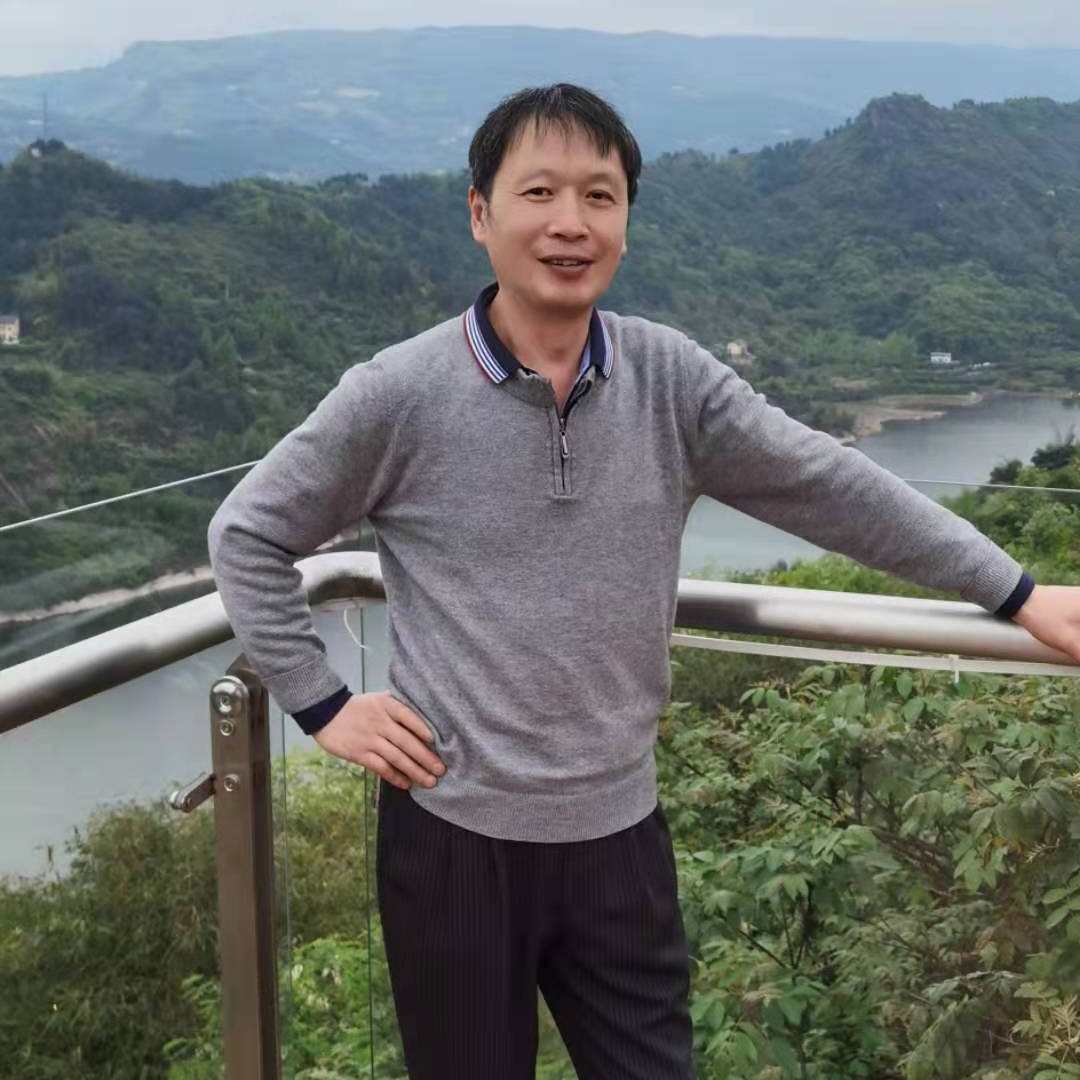 陶醉多么洛尘的照片