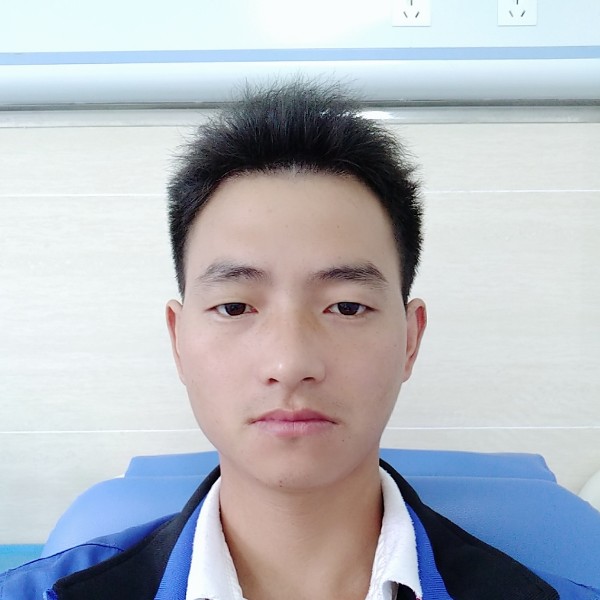爱已随风东东的照片