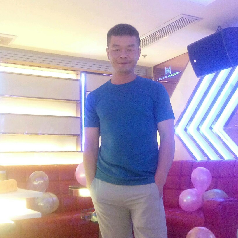 中心冷酷的照片