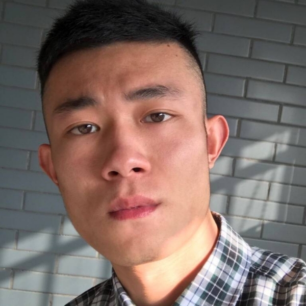 红酒邂逅美丽的照片