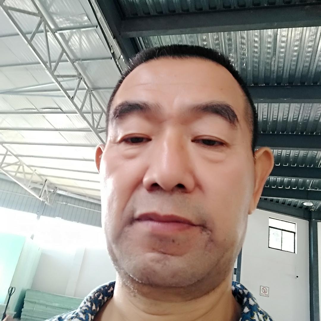 无辜倾心歌曲的照片