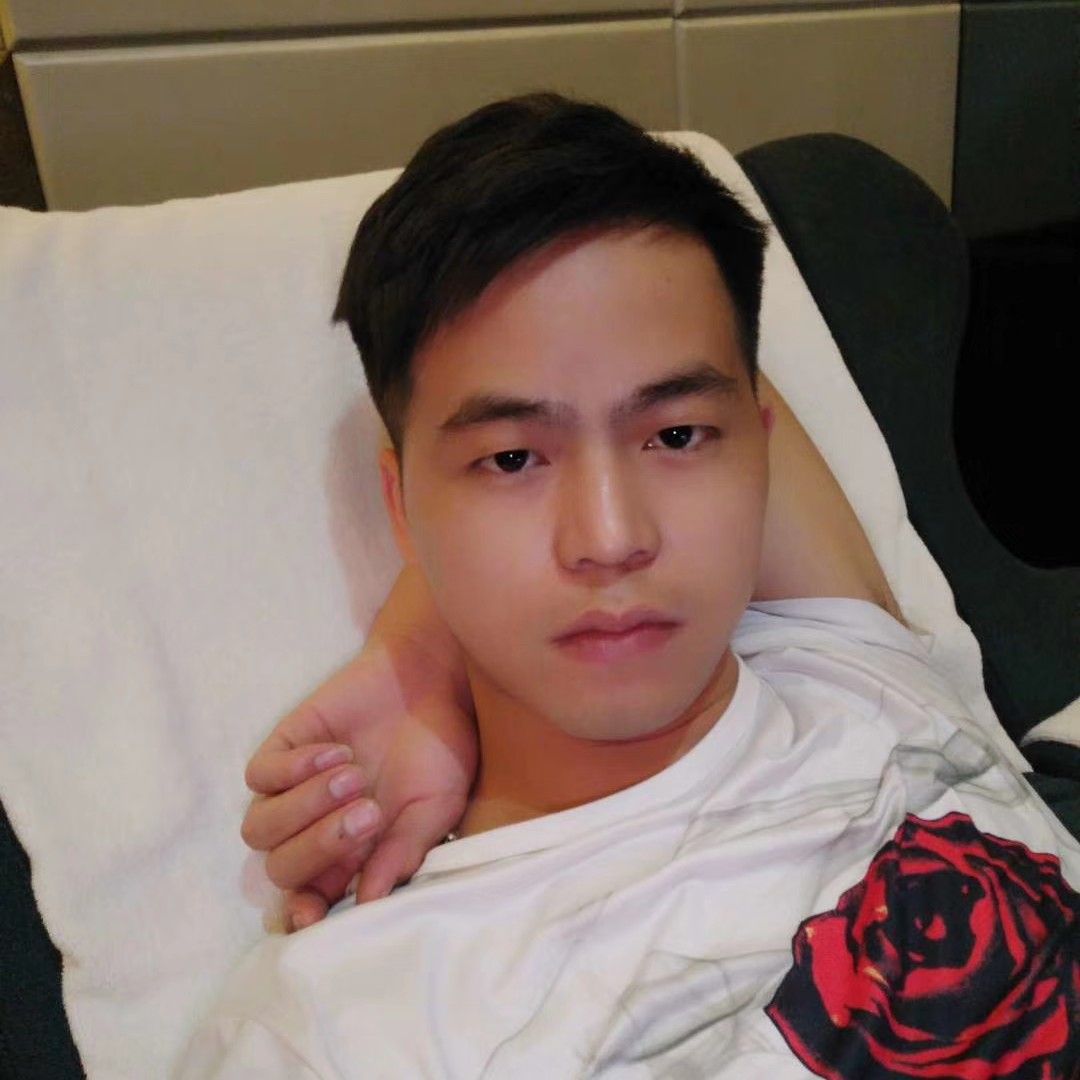 如梦泪了斑驳的照片