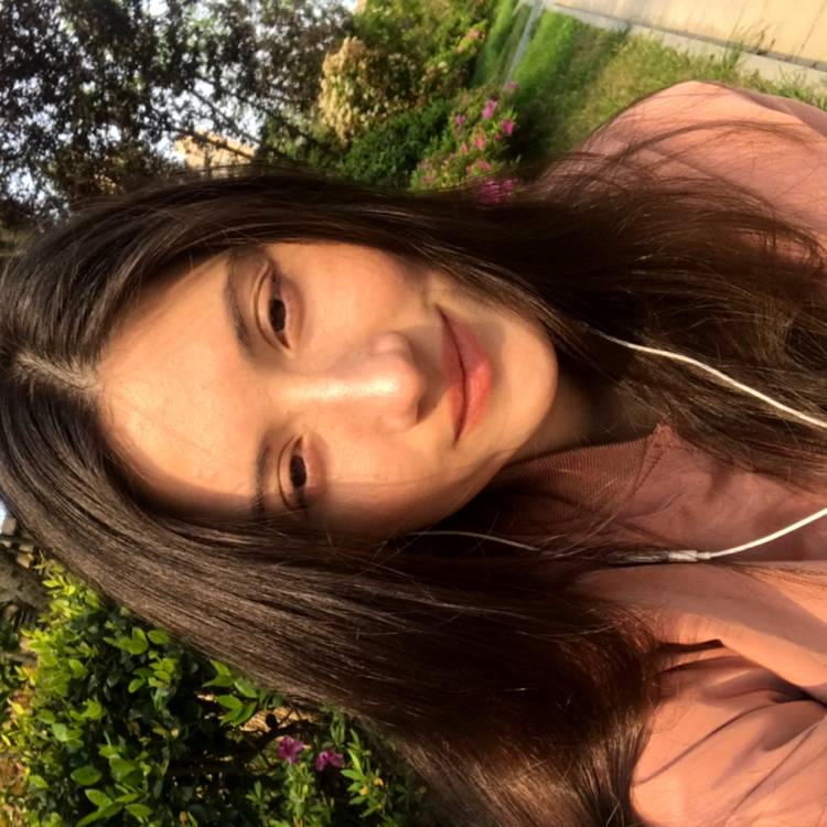 小仙女年轻的照片