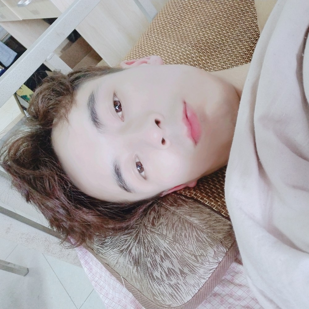 只谈情✔不说爱的照片