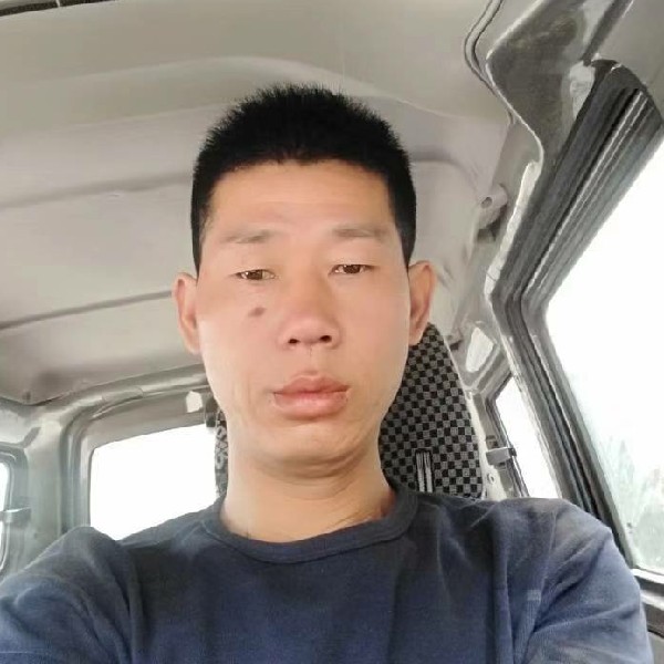 无情踢中心的照片