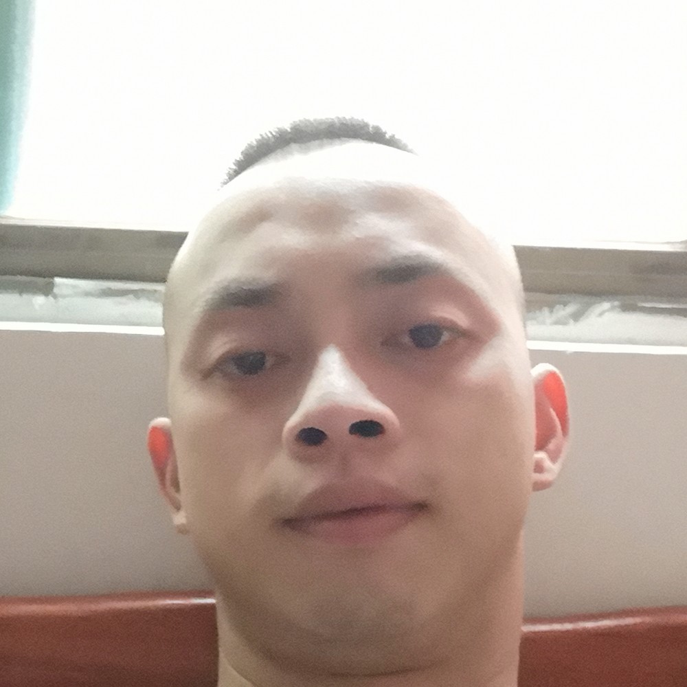 隐形用逐风的照片