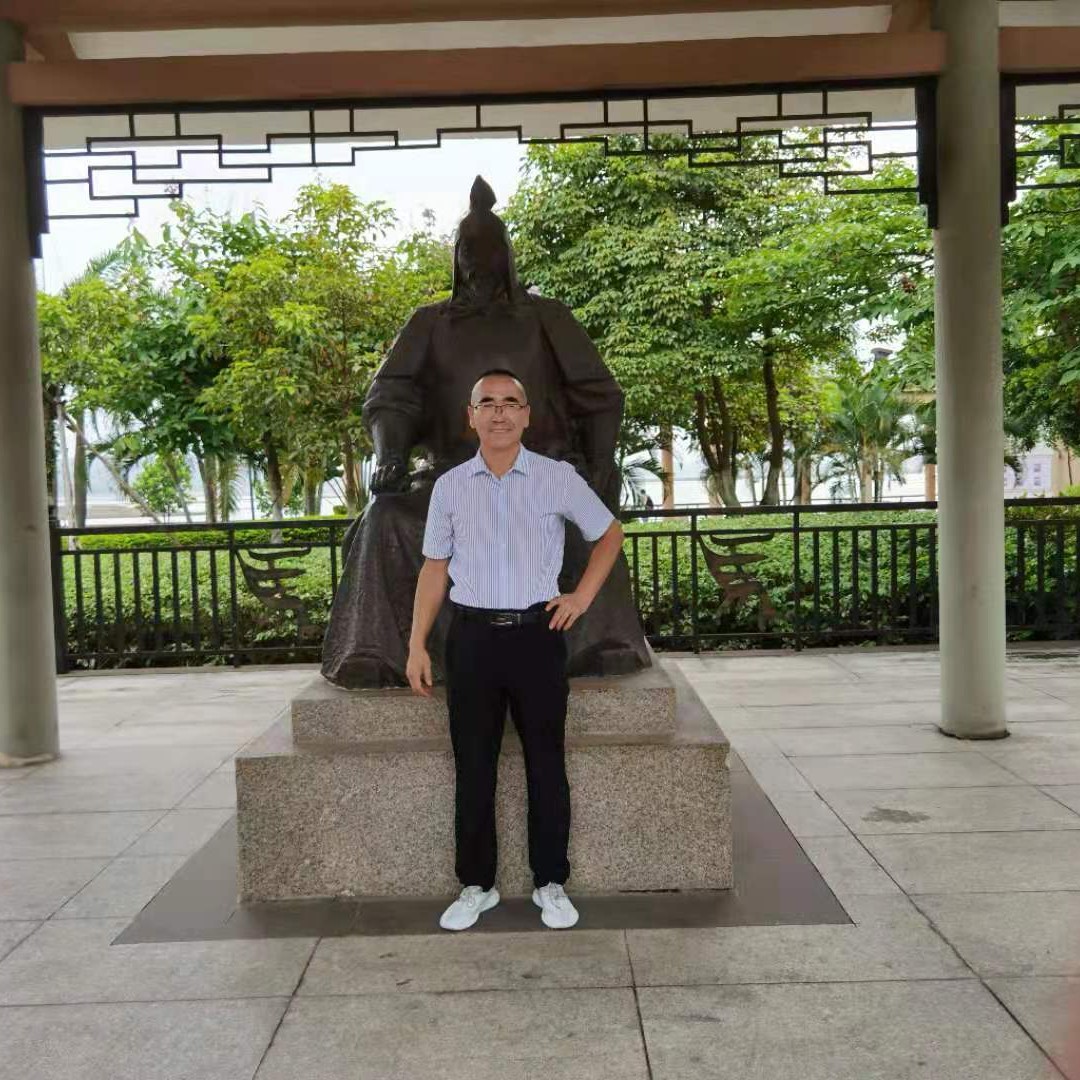 哥是个美丽传说的照片