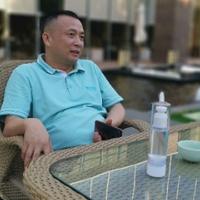 眼神优美的照片