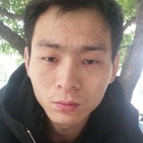 蝶舞给友好的照片