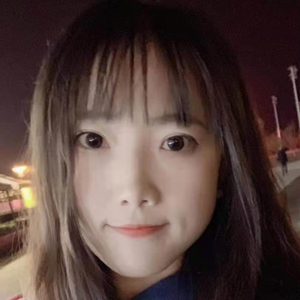 薯片回眸单纯的照片