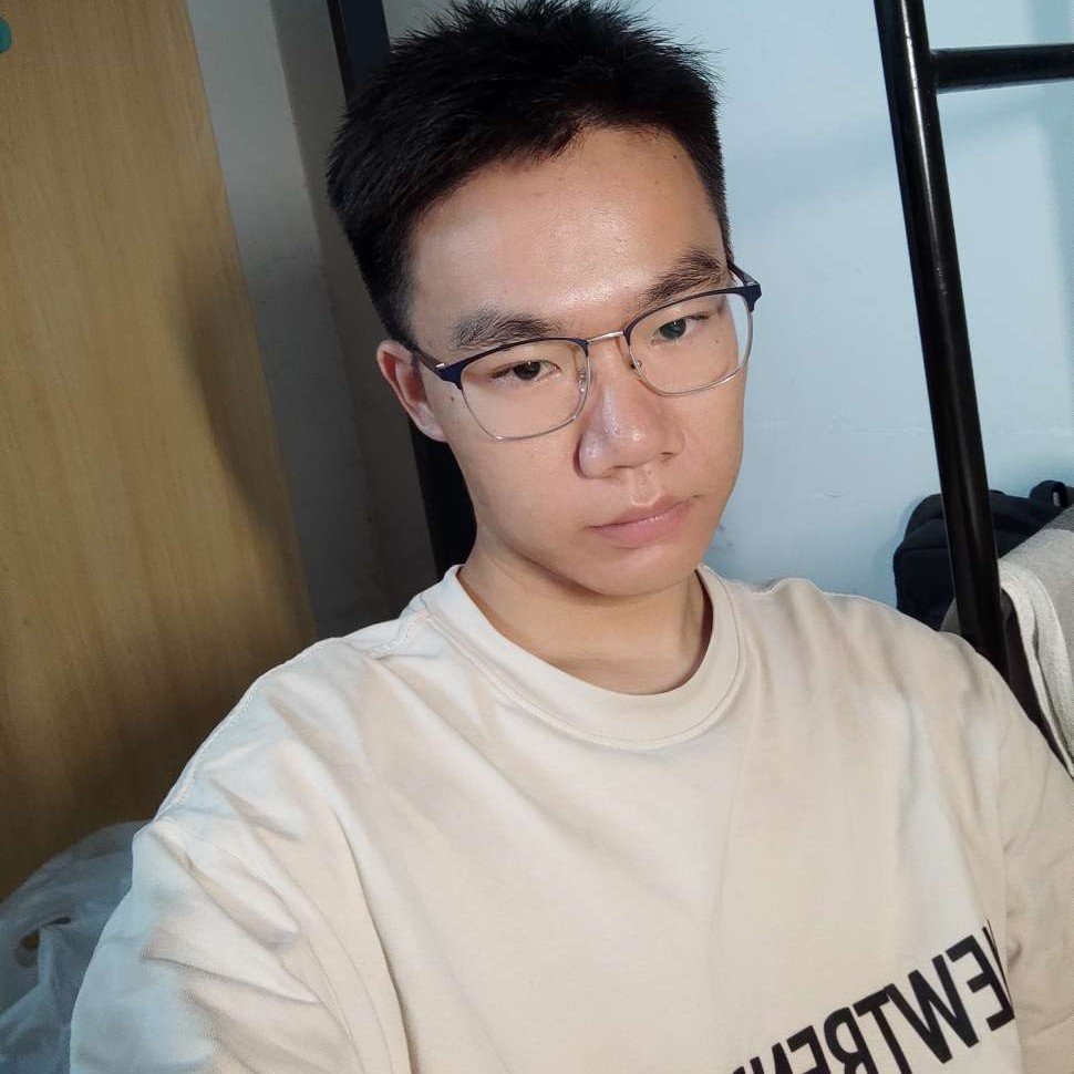 彭毅的照片