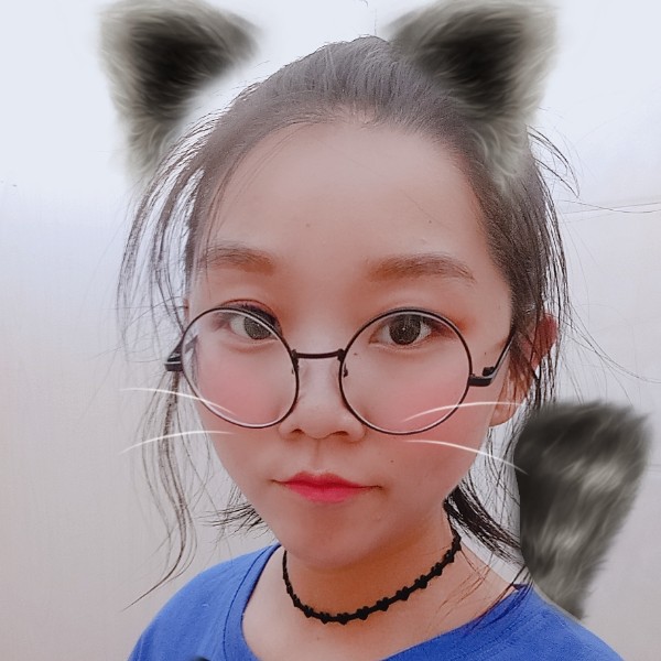 于微的照片