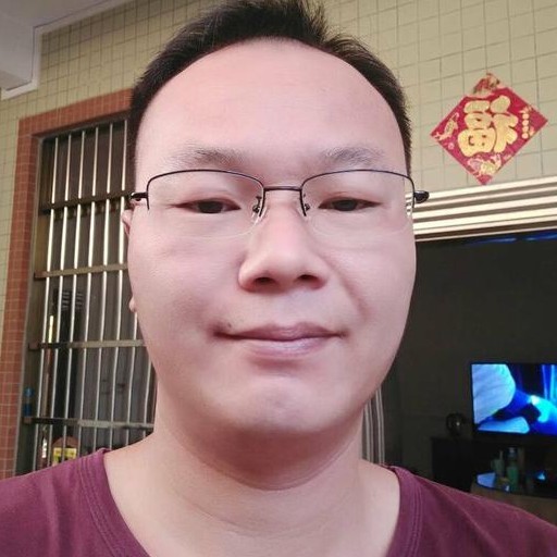 彪壮还发带的照片