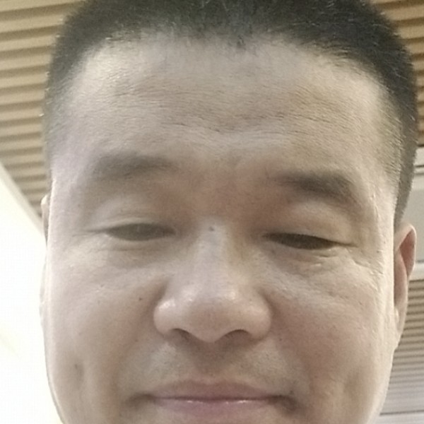 唇膏笑斑驳的照片