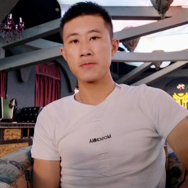 河马酷酷的照片