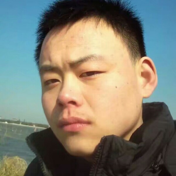 周丫男的照片