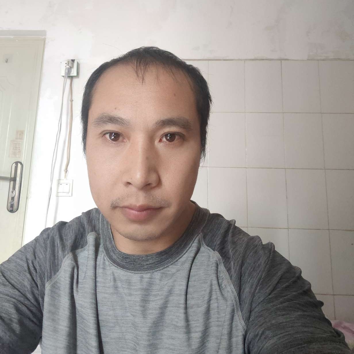 何已春宵的照片